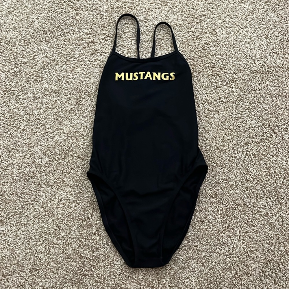 Jolyn One Piece